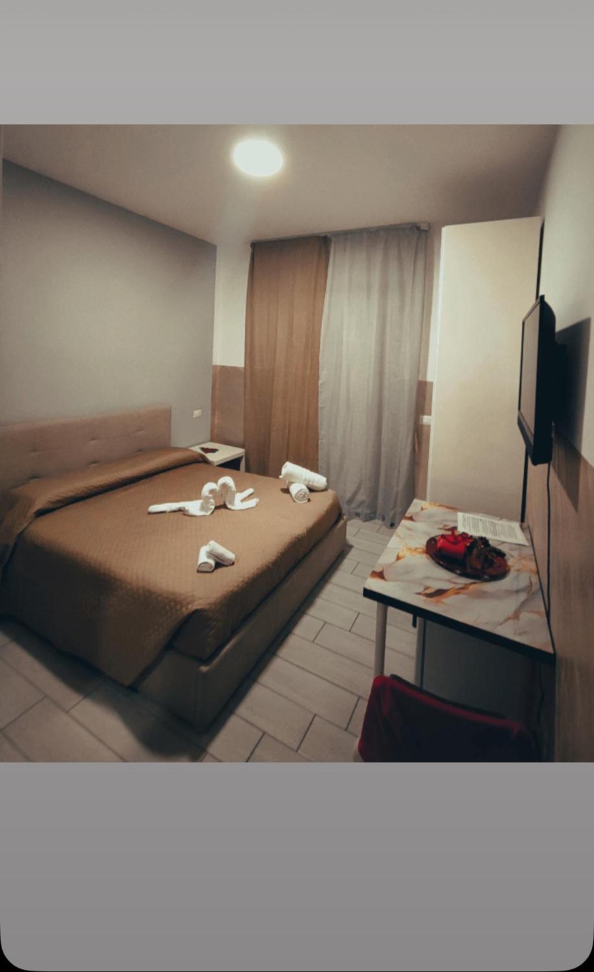 Neapolis Center Bed & Breakfast Ngoại thất bức ảnh