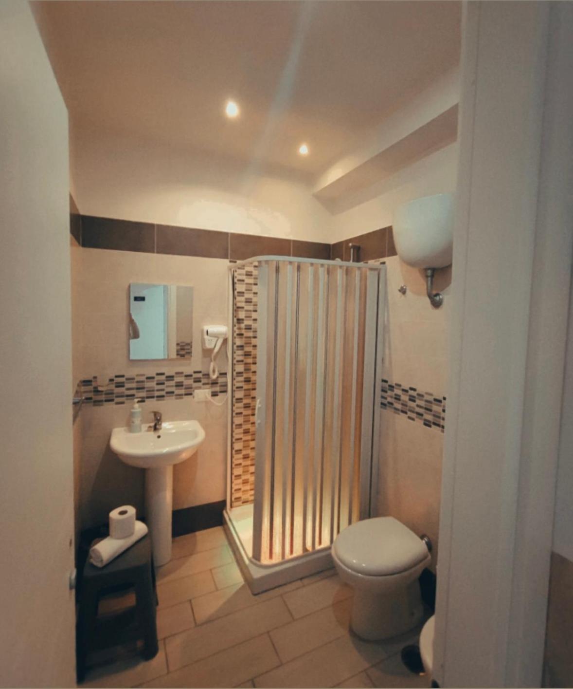 Neapolis Center Bed & Breakfast Ngoại thất bức ảnh