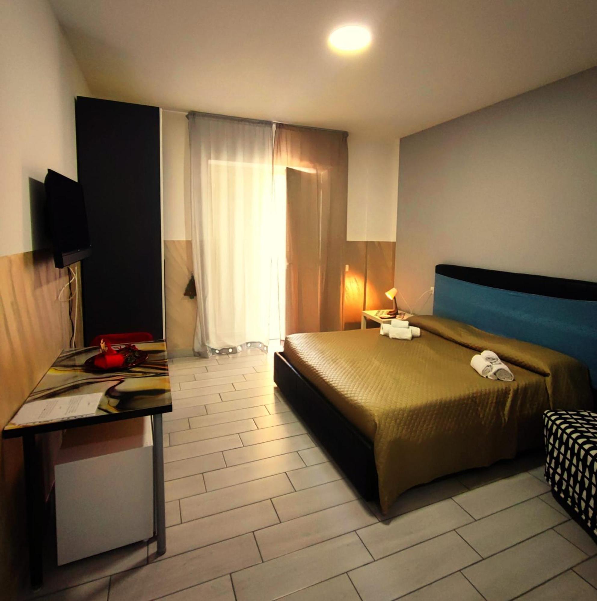 Neapolis Center Bed & Breakfast Ngoại thất bức ảnh